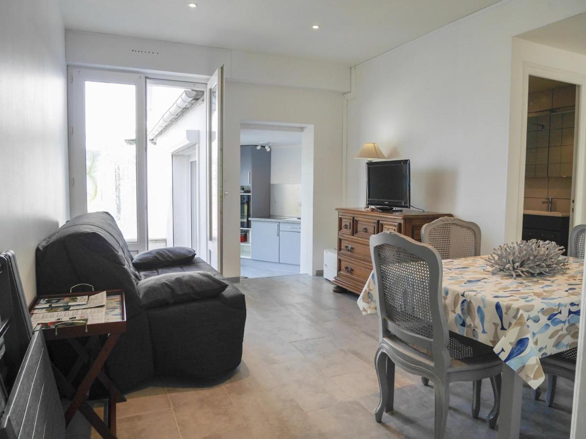 Appartement Renove En Plein Centre De Palais Avec Cour Ensoleillee, Proche Du Port, Animaux Acceptes - Fr-1-418-222 Екстериор снимка