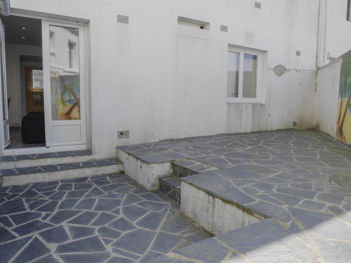 Appartement Renove En Plein Centre De Palais Avec Cour Ensoleillee, Proche Du Port, Animaux Acceptes - Fr-1-418-222 Екстериор снимка